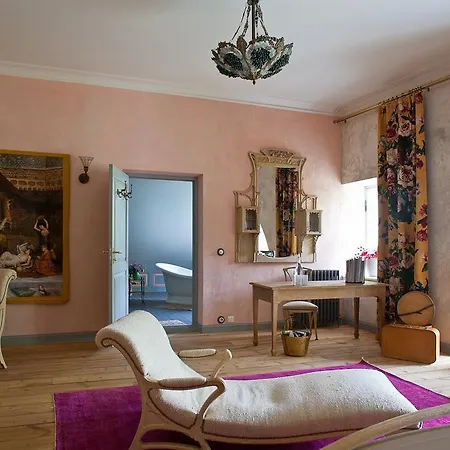 Kau Manor ホテル 5*