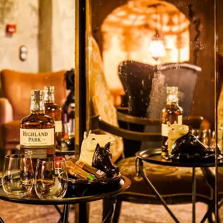 Kau Manor Hotel 5*